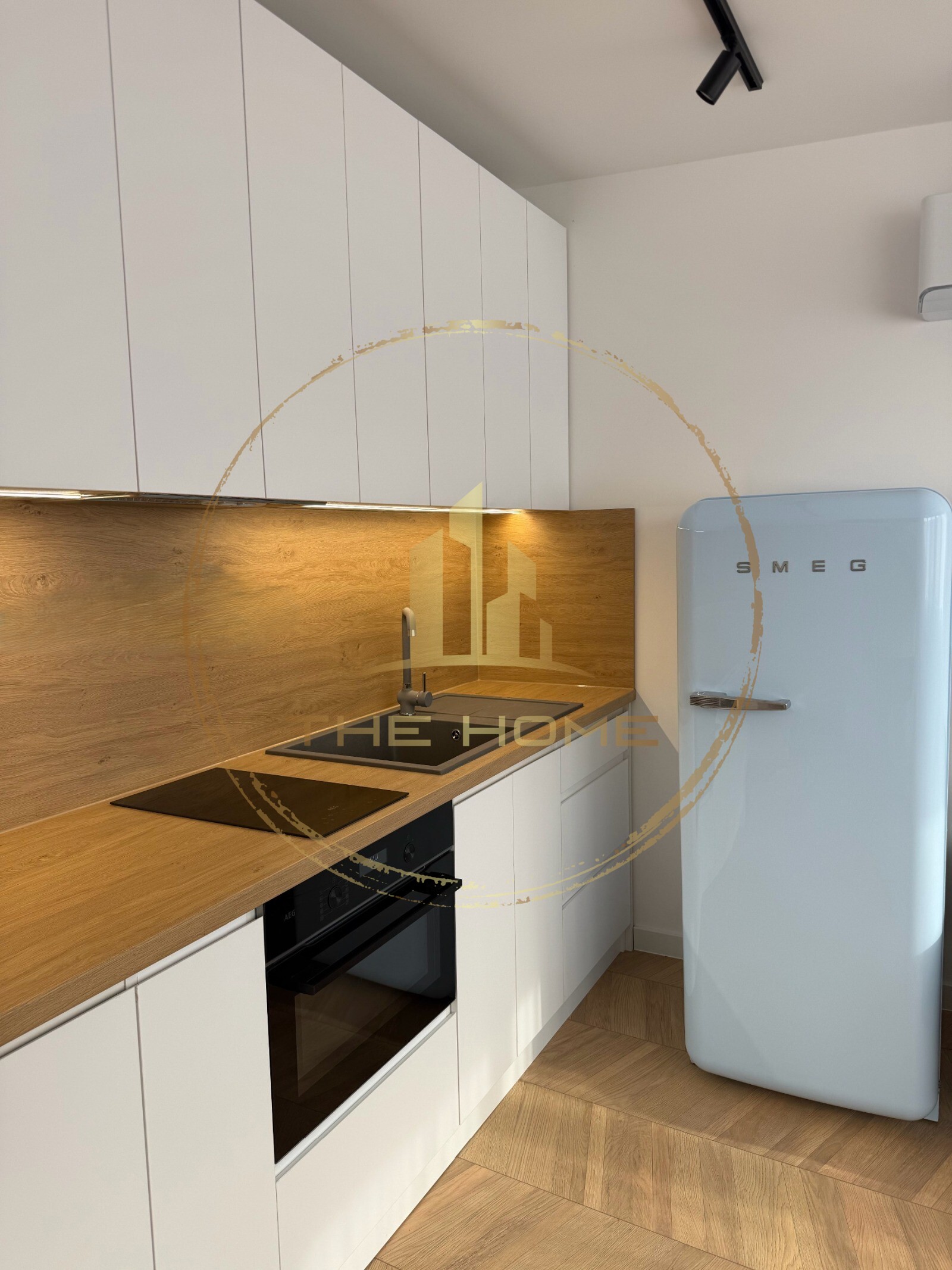 property header pic